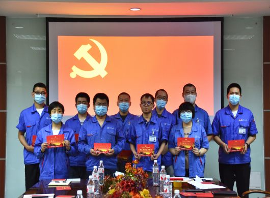 A4462D95F3D1021CEDF7EA1F066_C4FDD622_AA9C